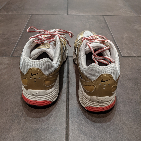 Nike running shoes - Picture 3 of 3